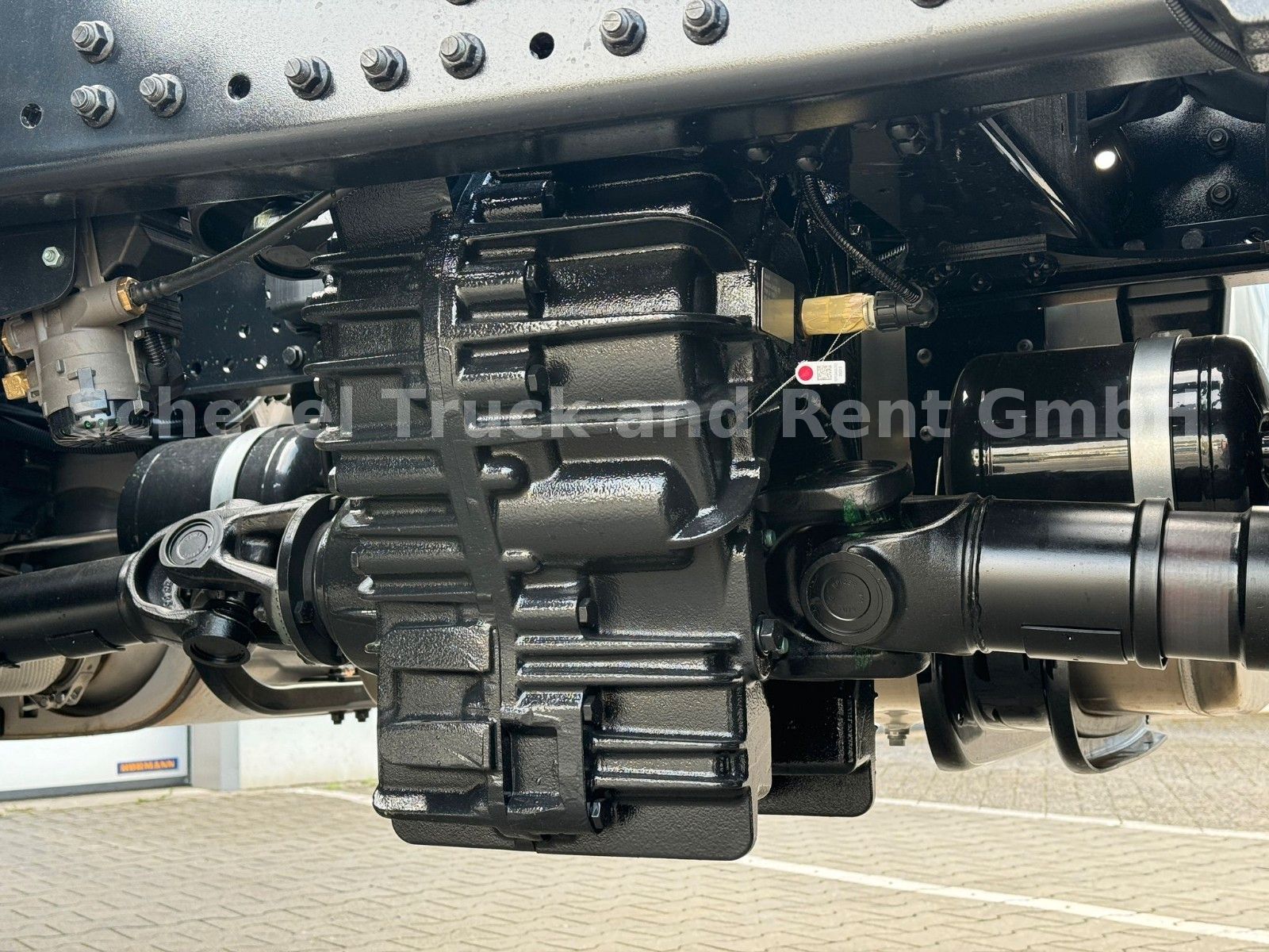 Fahrzeugabbildung MAN TGS 18.520 BL SA 4x4 mit Hydraulikvortbere* AhK
