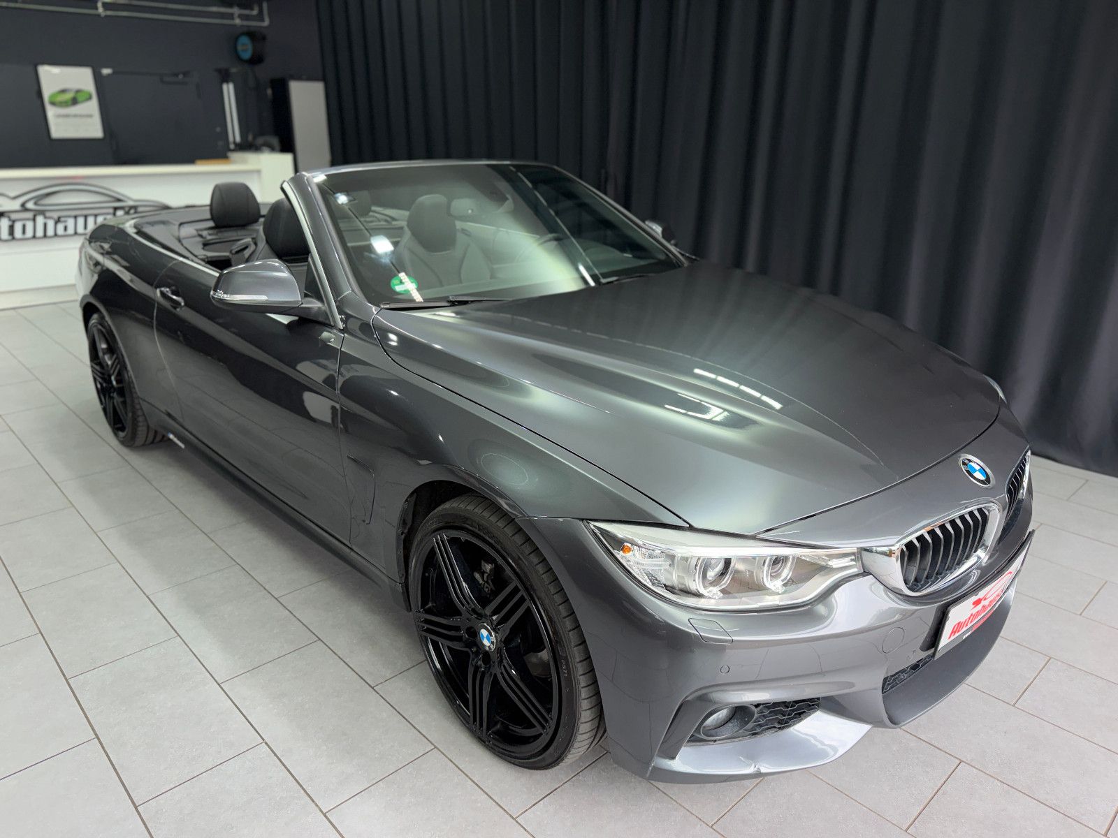 Fahrzeugabbildung BMW 428I Cabrio xDrive|M-Paket|LEDER|HIFI|KAMERA