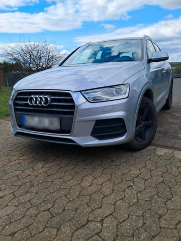 AUDI Audi Q3  2,0 TDI  quattro