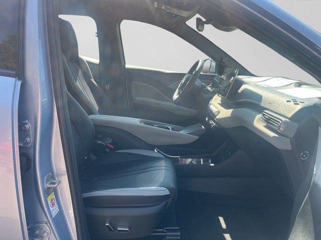 BYD DOLPHIN SURF