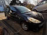 Peugeot 206+ - Peugeot 206 in Bochum