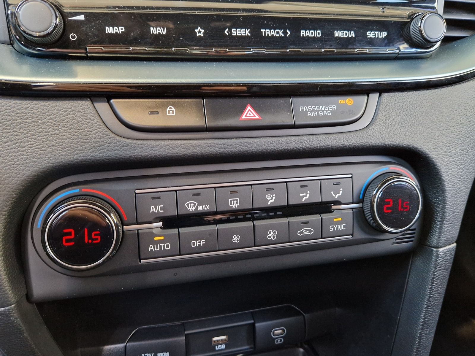 Fahrzeugabbildung Kia Ceed Nightline Edition RFK LED NAV