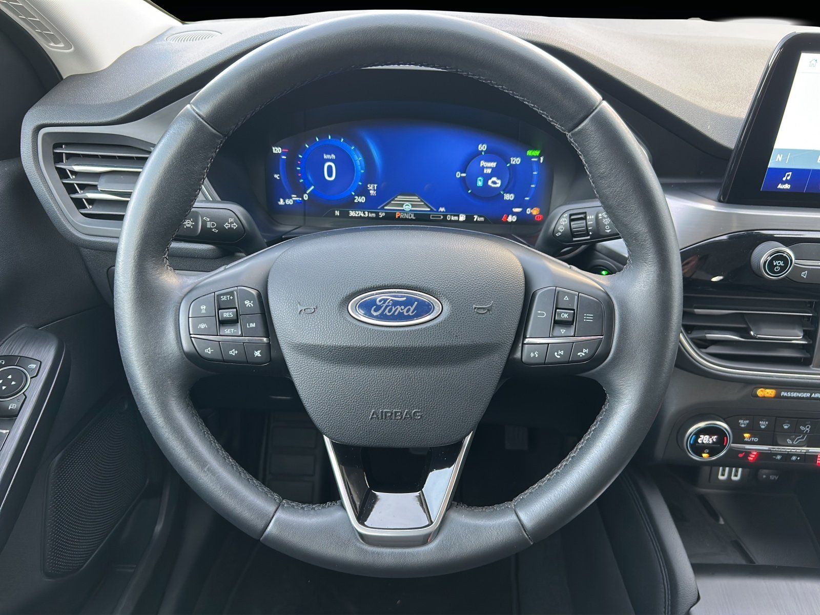 Fahrzeugabbildung Ford Kuga 2.5 PHEV Titanium Aut./ACC/AHK/KAMERA/NAVI/