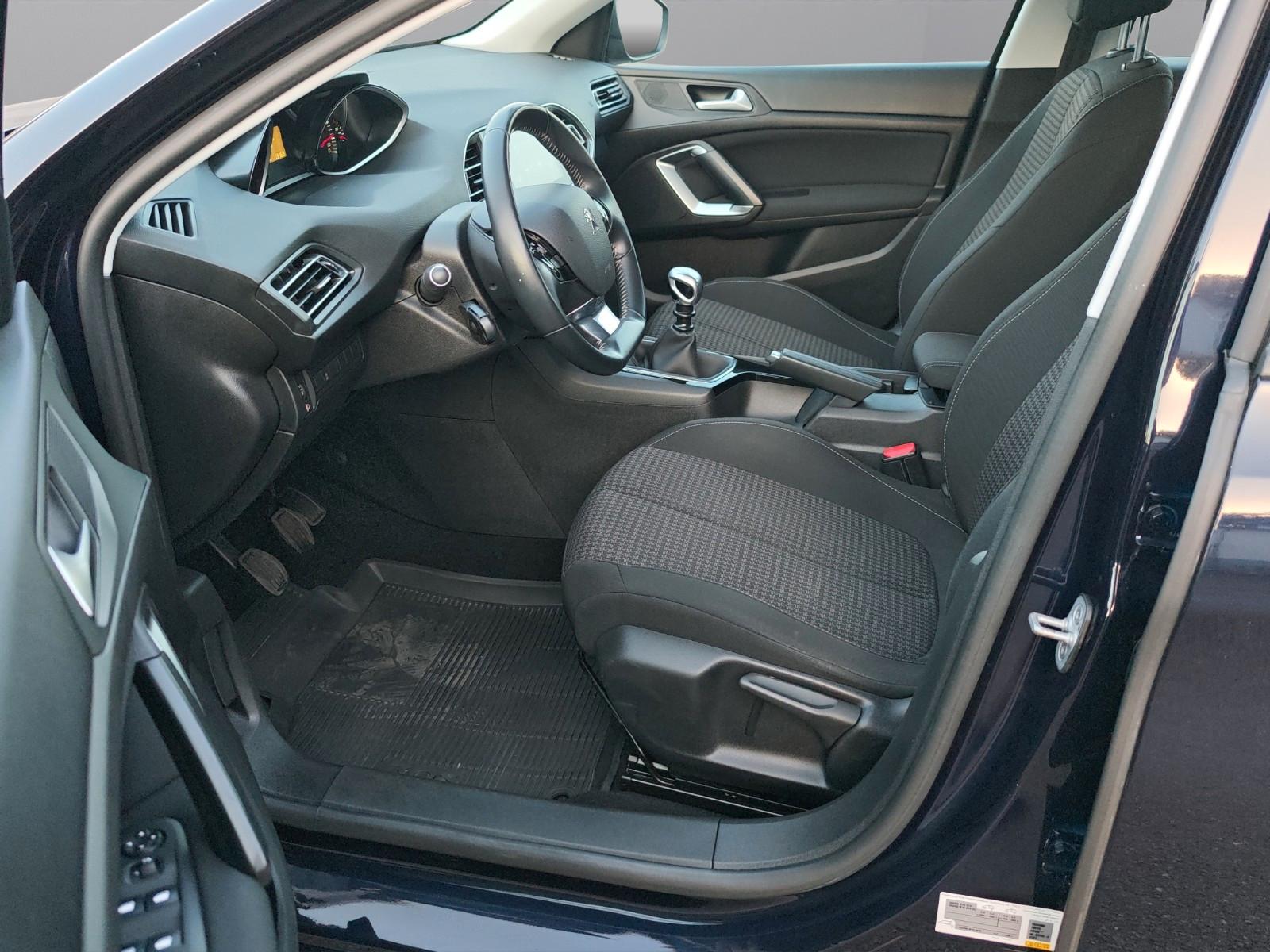 Peugeot 308 SW 1.2 Klimaauto Navi Kamera Sitzheizung
