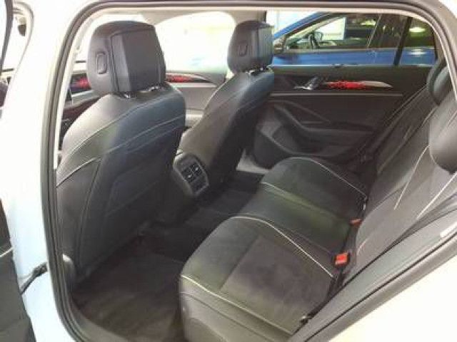 Volkswagen Passat Variant - Bild 7