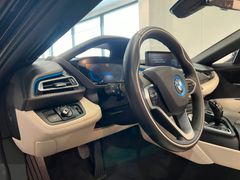 Fahrzeugabbildung BMW i8 Roadster *AERO-KIT 1OF* (CARBON/HEADUP/LASER/