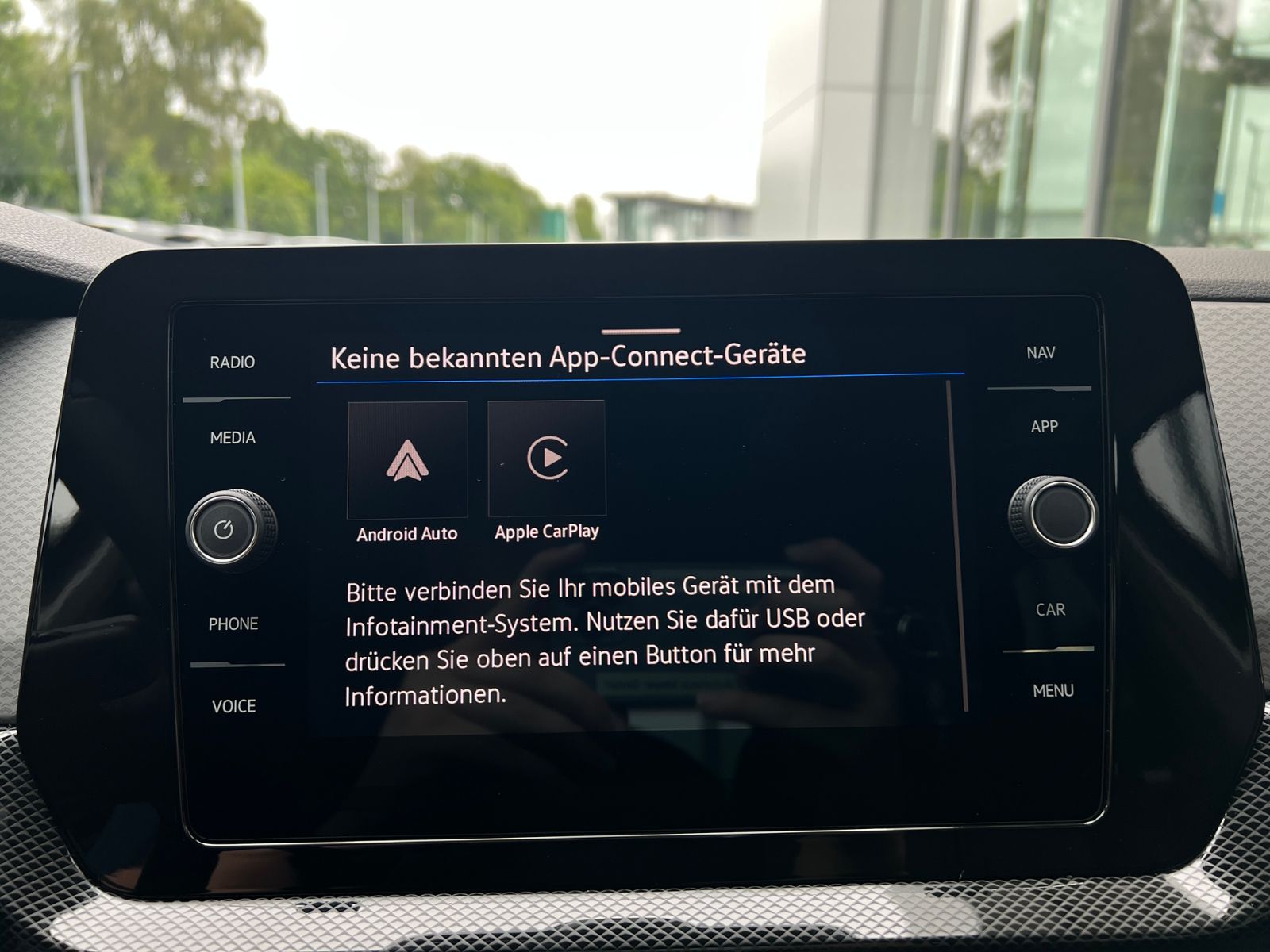 Fahrzeugabbildung Volkswagen T-Cross Life 1.0 TSI DSG *AHK, IQ-Light, ACC, Ka