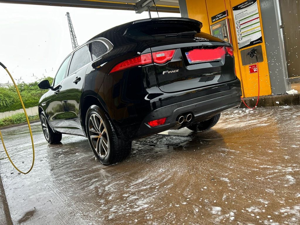 Image of Jaguar F-Pace