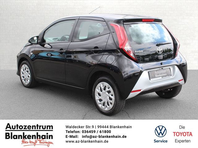 Aygo 1.0 x-Play Kamera*Ganzjahresreifen