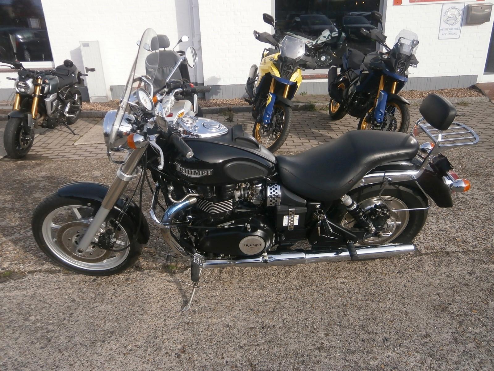 Triumph Speedmaster 1Hd. wenig km