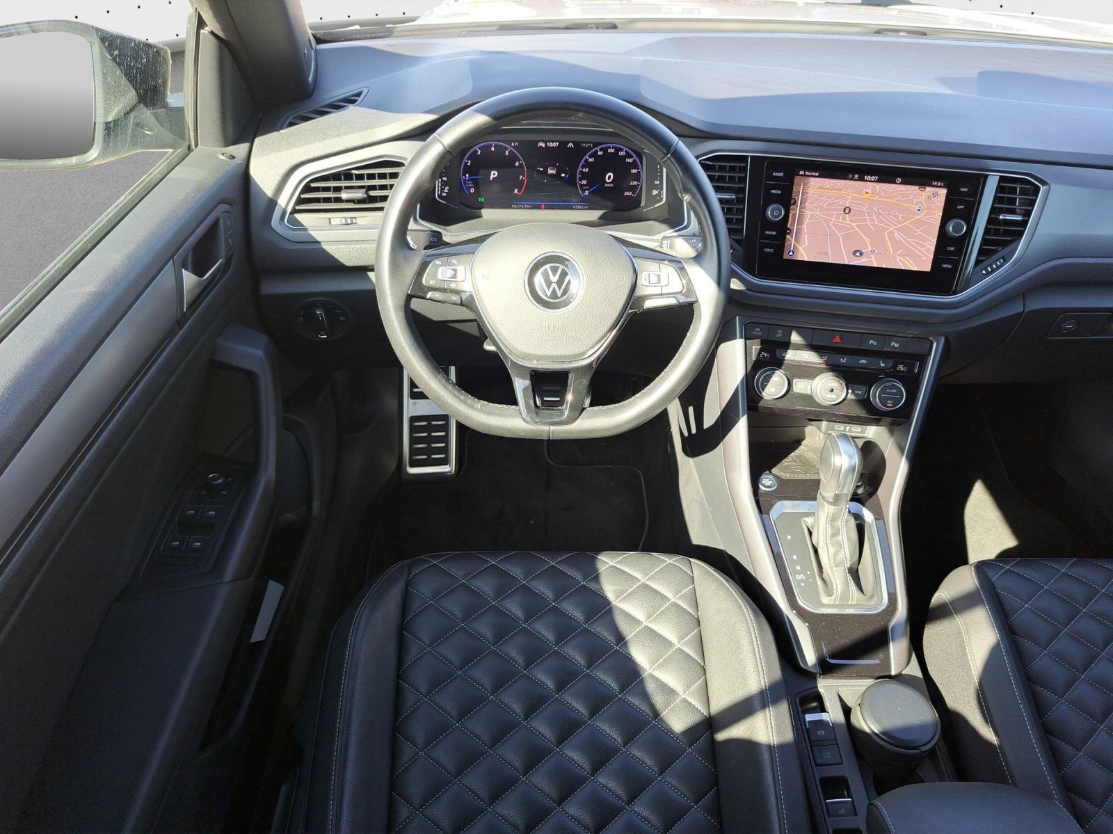 Volkswagen T-Roc - Bild 8
