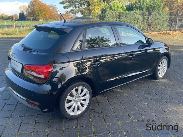 A1 Sportback sport 1,6 TDI Navi Xenon SHZ PDCv+h