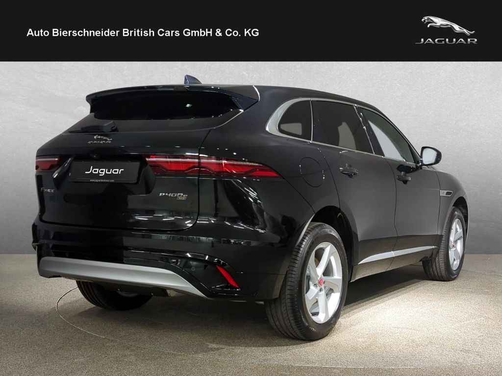 Jaguar F-Pace P400e MERIDIAN PIVI DAB 19