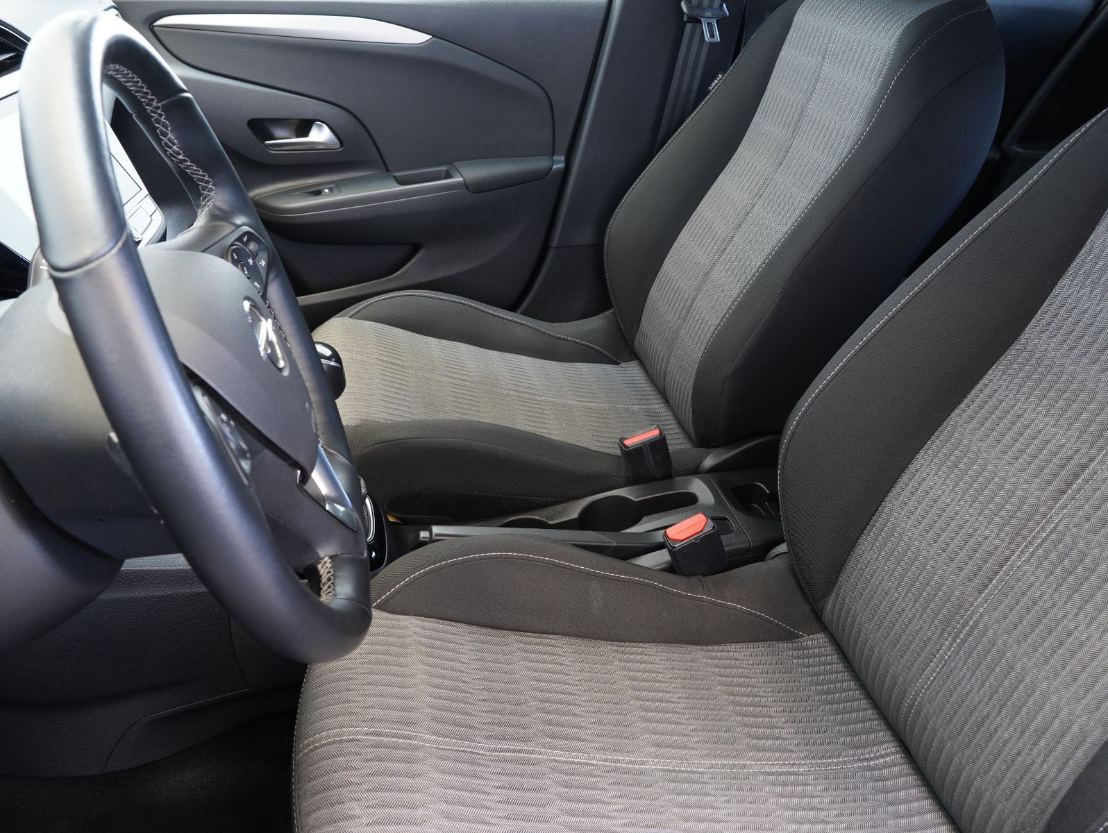 Fahrzeugabbildung Opel Corsa F 1.2 Turbo Edition DAB/LED/PDC/KAMERA/SHZ