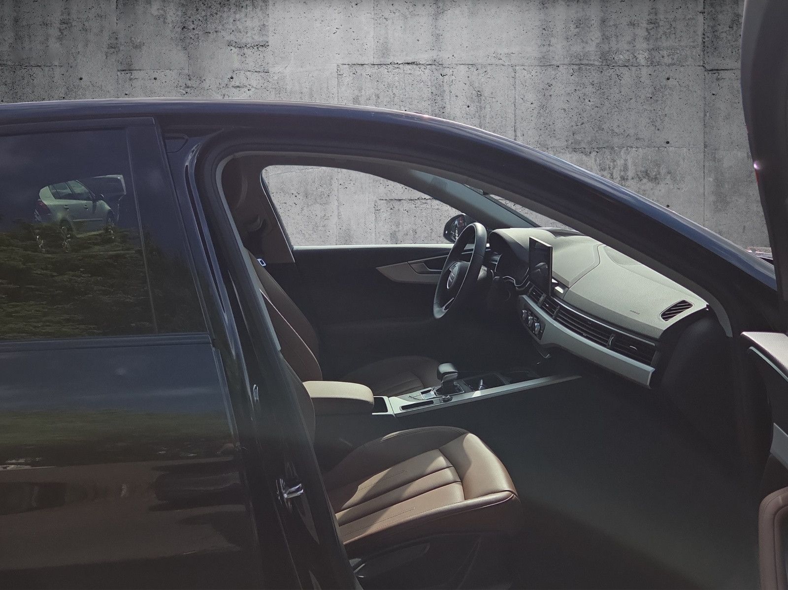 A4 Lim. advanced 35 TFSI S tronic MMI Optik schw