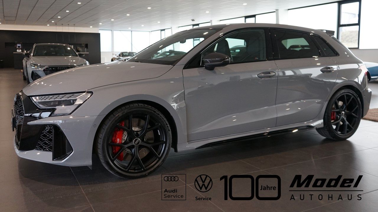 AUDI RS3 Sportback | Schalensitze | Carbon | SOFORT