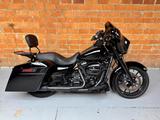 Harley-Davidson Street Glide +NAVI+SOZIUS+