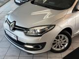 Renault Megane III Paris *NAVI*AHK*LED* - Renault Megane: Iii