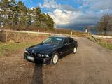 BMW E39 528i 5er - BMW 528: E39 528i