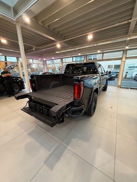 Fahrzeugabbildung GMC Sierra 1500 Denali Black 6.2 LPG*HeadUp*360°
