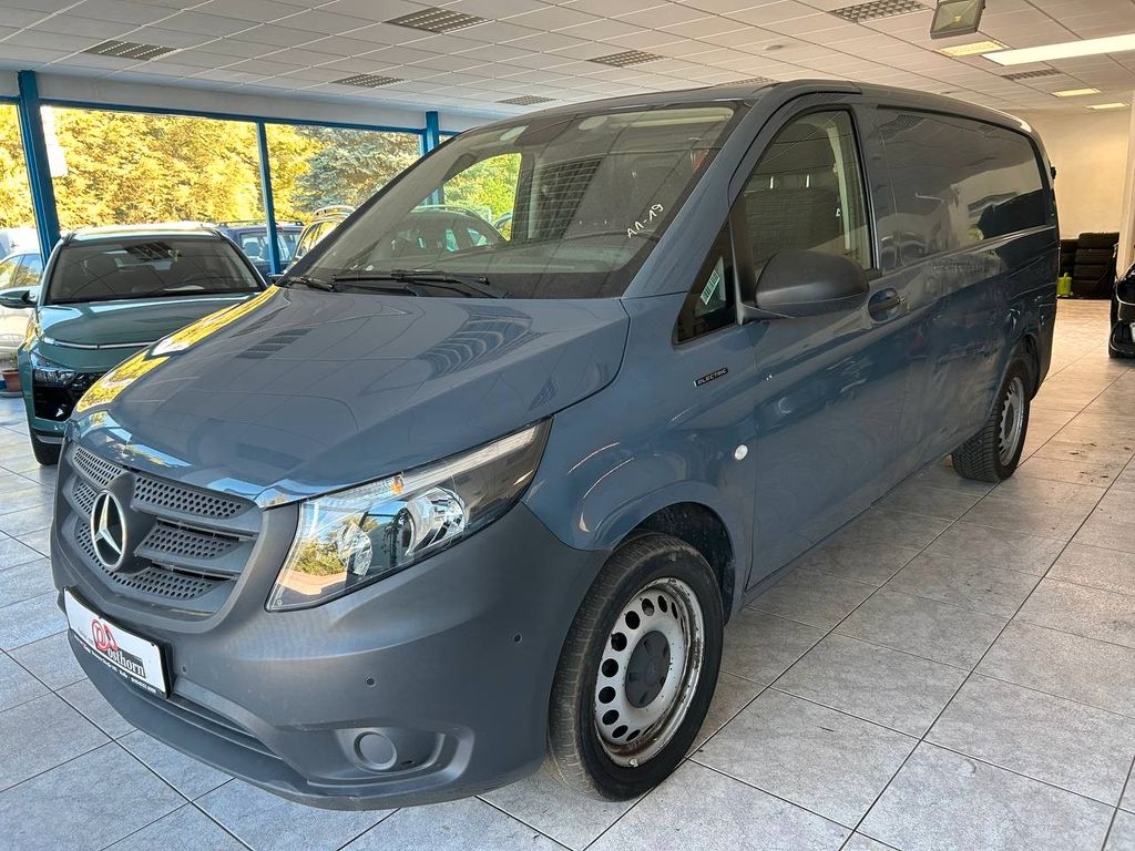 Image of Mercedes-Benz Vito