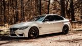 BMW M3 Competition Carbon Lci H.Kardon  Dynamic LED - BMW M3 mit 5 Türen