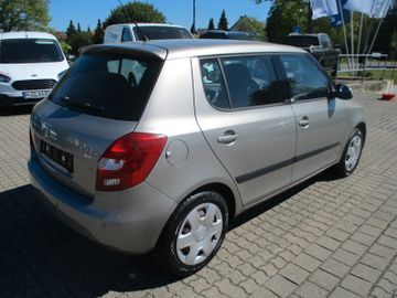 Skoda Fabia Ambiente Klimaanlage + PDC
