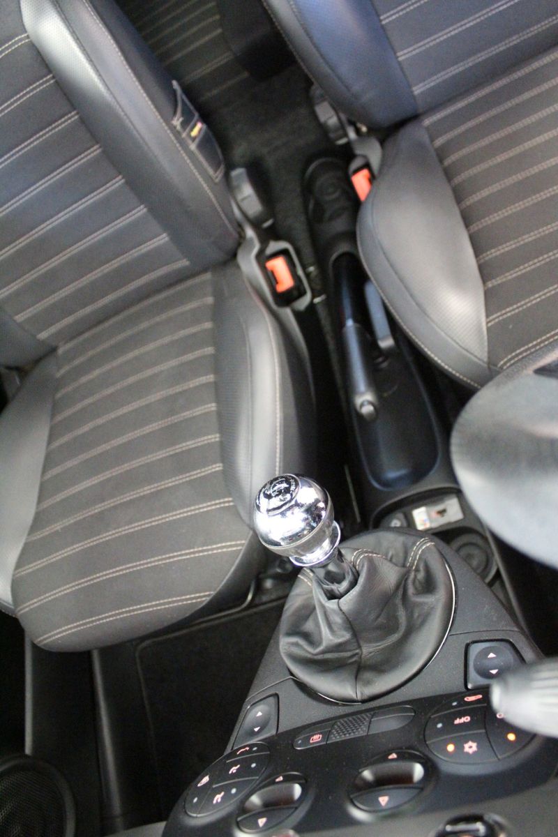 Fahrzeugabbildung Fiat 500 1.2 8V *Sonderedition by Diesel*