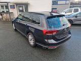 Volkswagen Passat Variant Business - Volkswagen: Unfallwagen