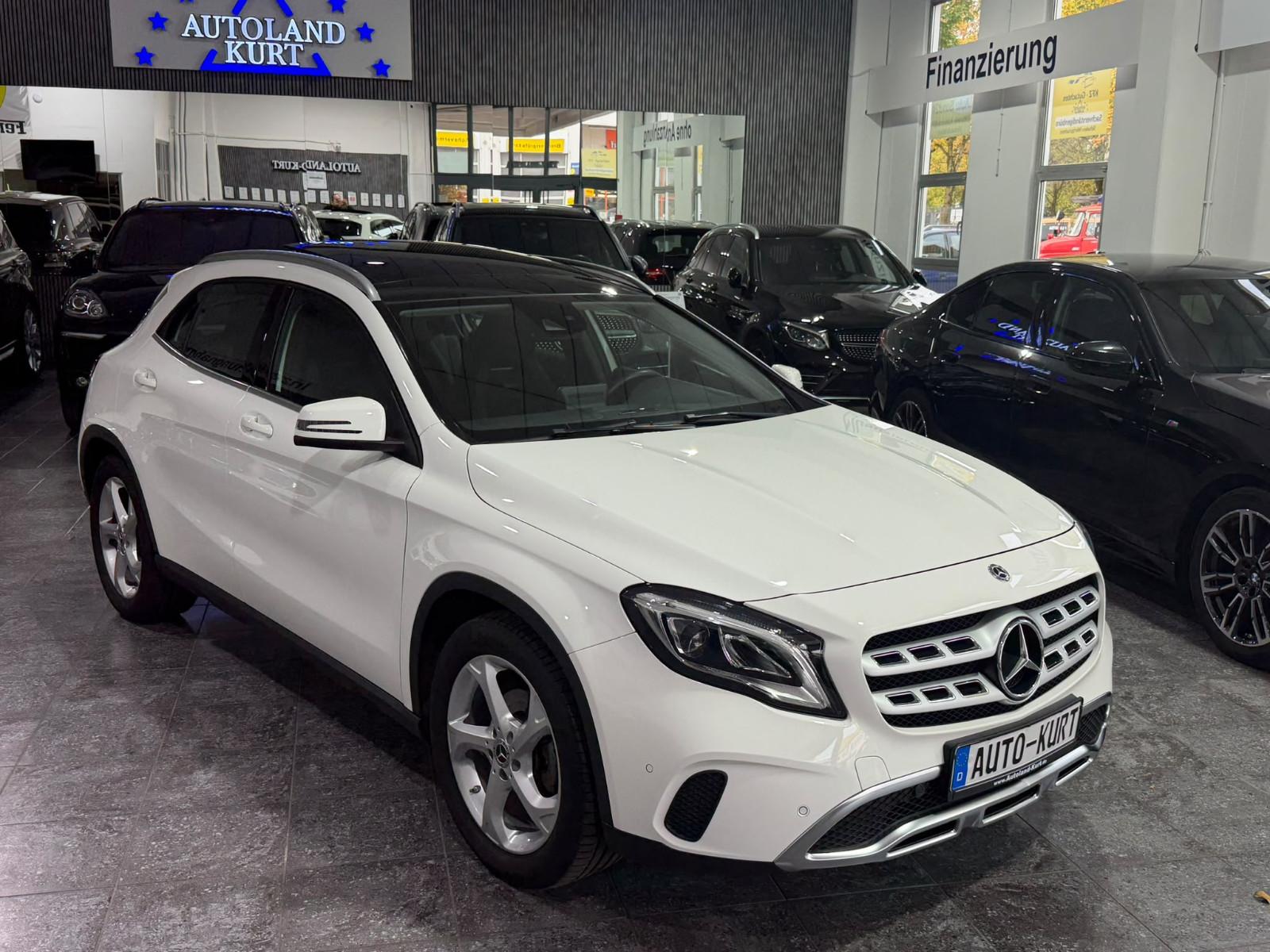 Mercedes-Benz GLA 200