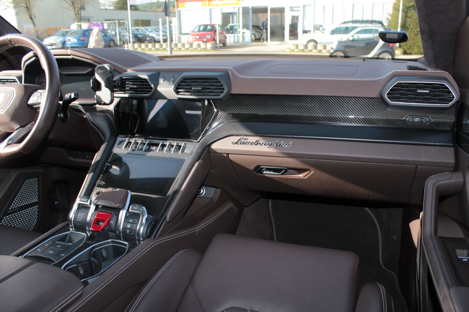 Fahrzeugabbildung Lamborghini Urus *1. Hand* *B&O Sound* *Carbon* *Q-citura*