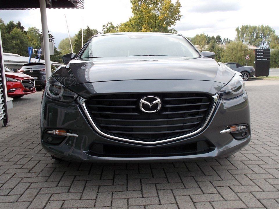 Fahrzeugabbildung Mazda 3 Signature+ G-120 AT NAVI RFK SHZ HUD LogIn Blu