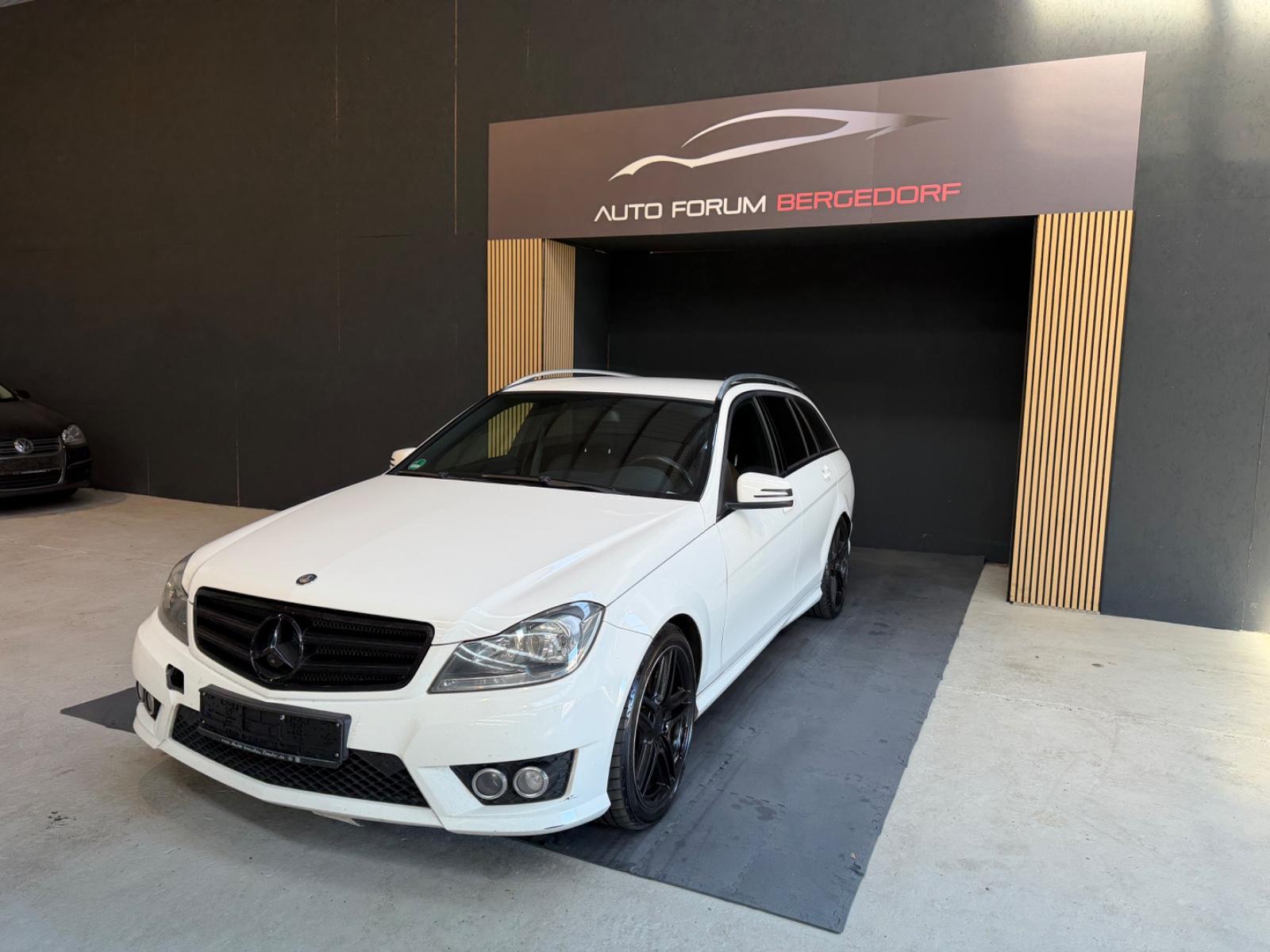 Mercedes-Benz C 350 C T-Modell AMG Anzeige lesen
