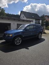 BMW E53 X5 4,4 V8 Topasblau - BMW X5 aus 2000