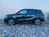 Suzuki Vitara 1.5 4X4 DUALJET Hyb. COMFORT+ AGS ALLGRIP - Suzuki Vitara mit Benzin-Antrieb: Allradantrieb, Geländewagen