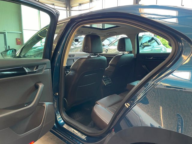 Skoda Superb Lim. L&K *Pano*Xenon*Kamera*