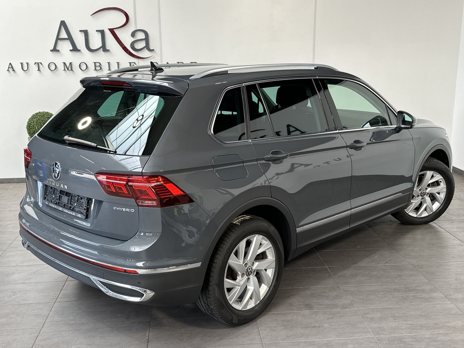 Fahrzeugabbildung Volkswagen Tiguan 1.4 eHybrid DSG Elegance NAV+LED+VC+HUD