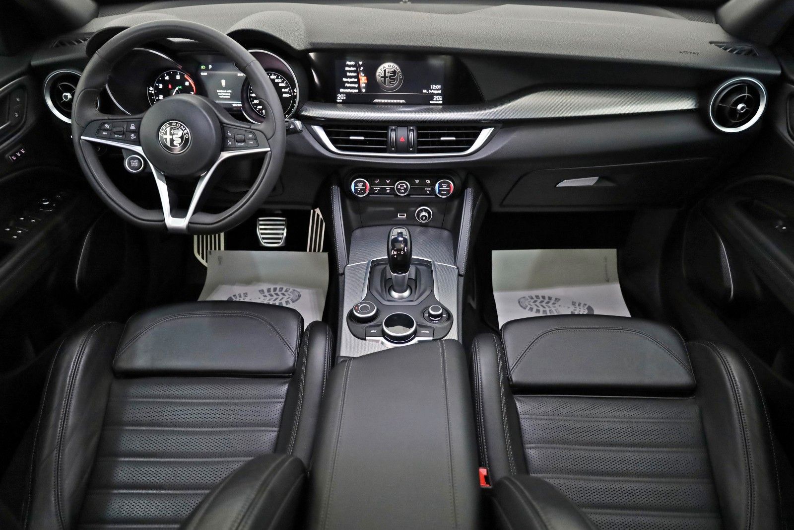 Fahrzeugabbildung Alfa Romeo Stelvio Super Q4 Leder,Navi,Panorama,Apple CarP.