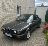 BMW E30 325i Cabrio (1989)  H Kennzeichen  - BMW 325 aus 1989: 325i