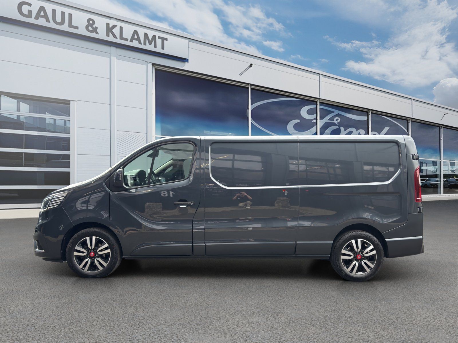 Fahrzeugabbildung Renault Trafic  L2H1 3,0t Komfort