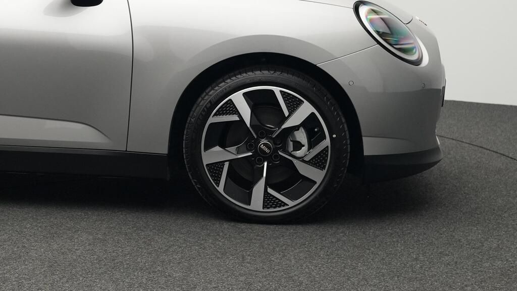 MINI Cooper SE - Bild 17