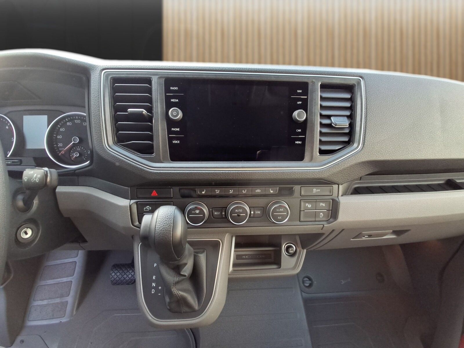 Fahrzeugabbildung Volkswagen Grand California 600 Markise,LED,AHK