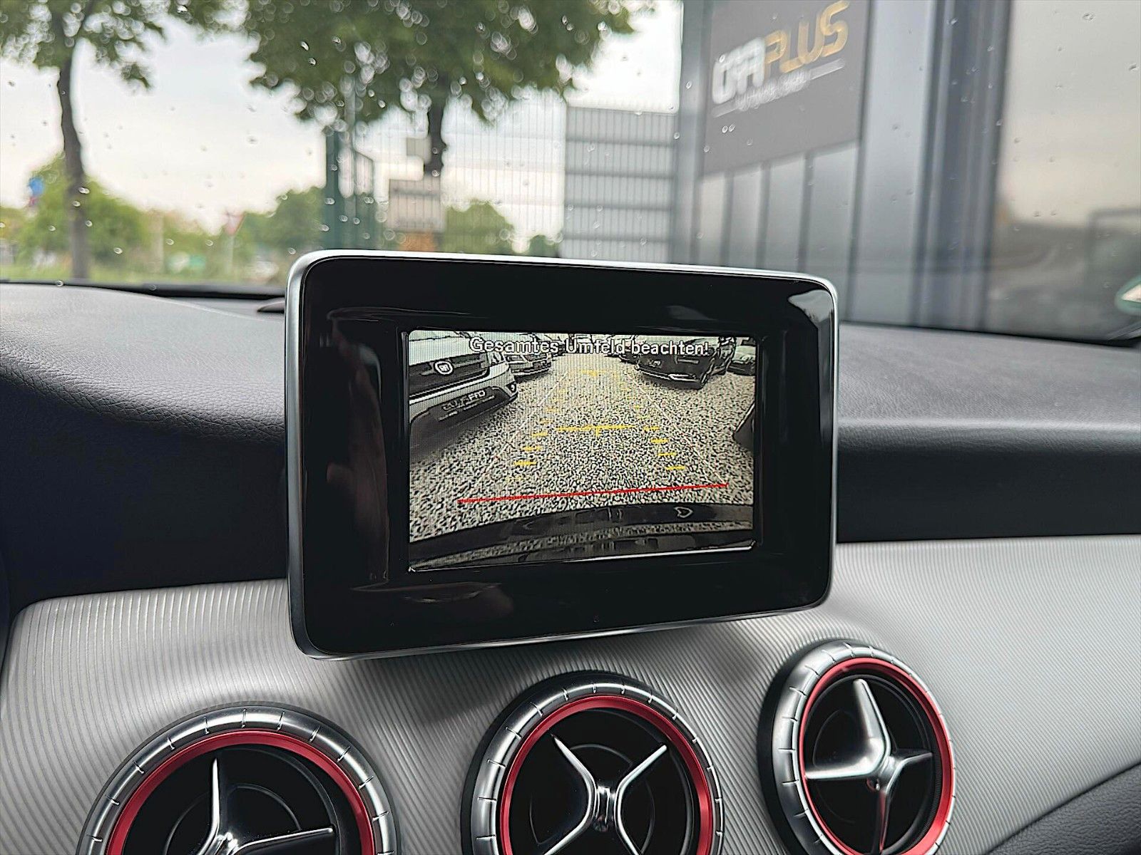 Fahrzeugabbildung Mercedes-Benz CLA 200 AMG Night-Paket *LED*Kamera*Navi*Memory*
