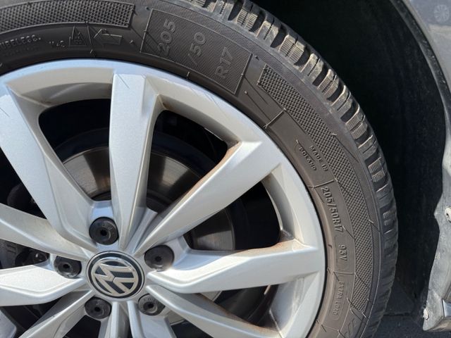 Golf 7 VII Comfortline 1.0 TSI SHZ Bluetooth