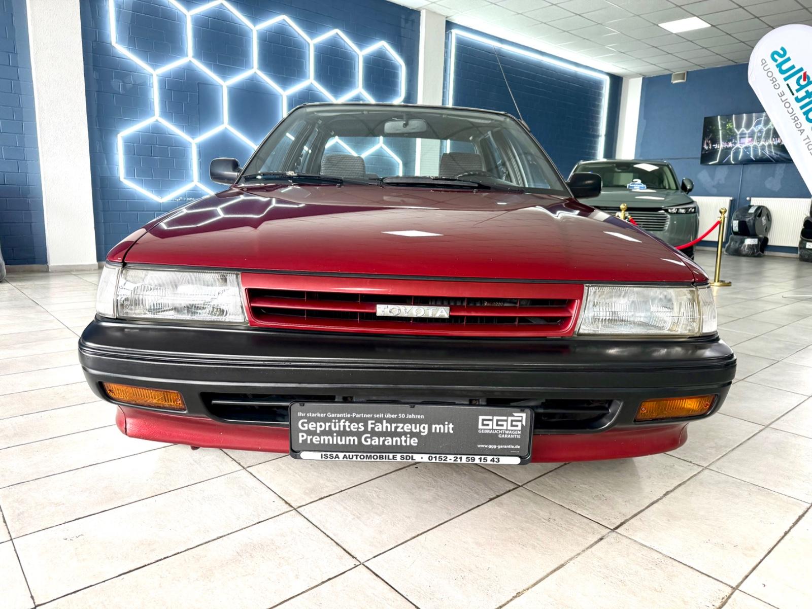 Toyota Carina 1.6 XLi Liftback