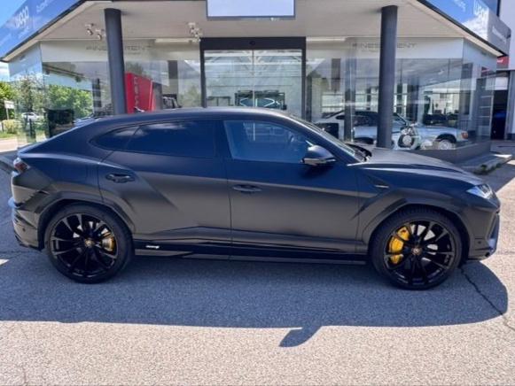 Lamborghini Urus S Nero-Matt/Black/23"/B&O/Garan
