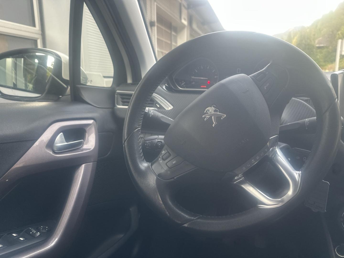 Peugeot 2008 Active
