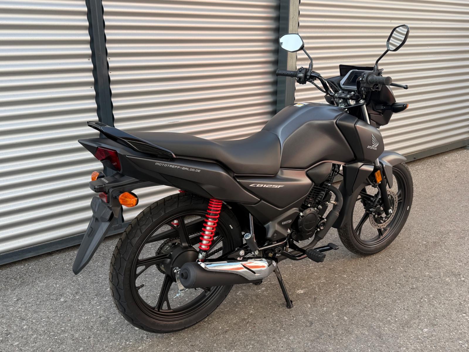 Honda CB125F / "BLACK" >> AKTION "SUMMER DEAL 2026"