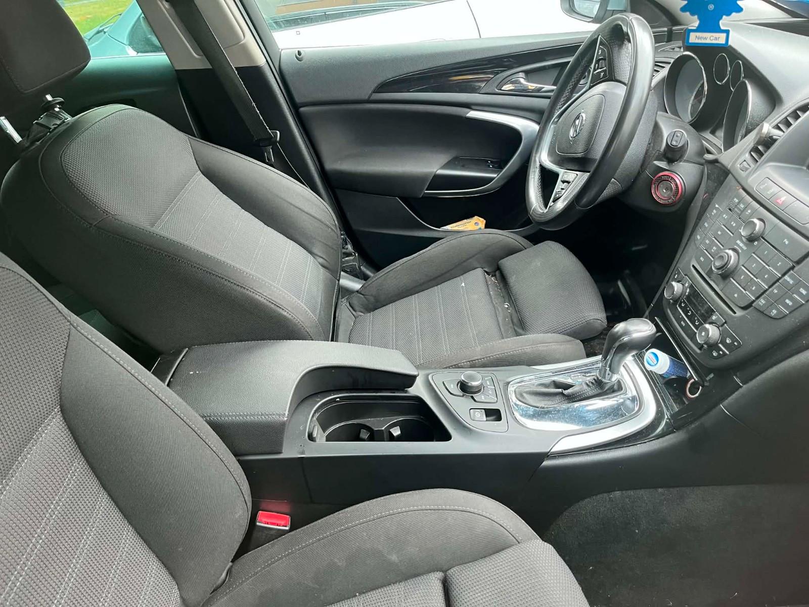 Opel Insignia 2009 — engine 1.956 cm³, 160 HP (118kW)