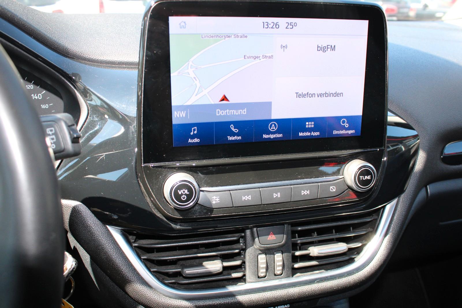 Ford Fiesta Cool & Connect/NAVI/1 HAND/TOP/